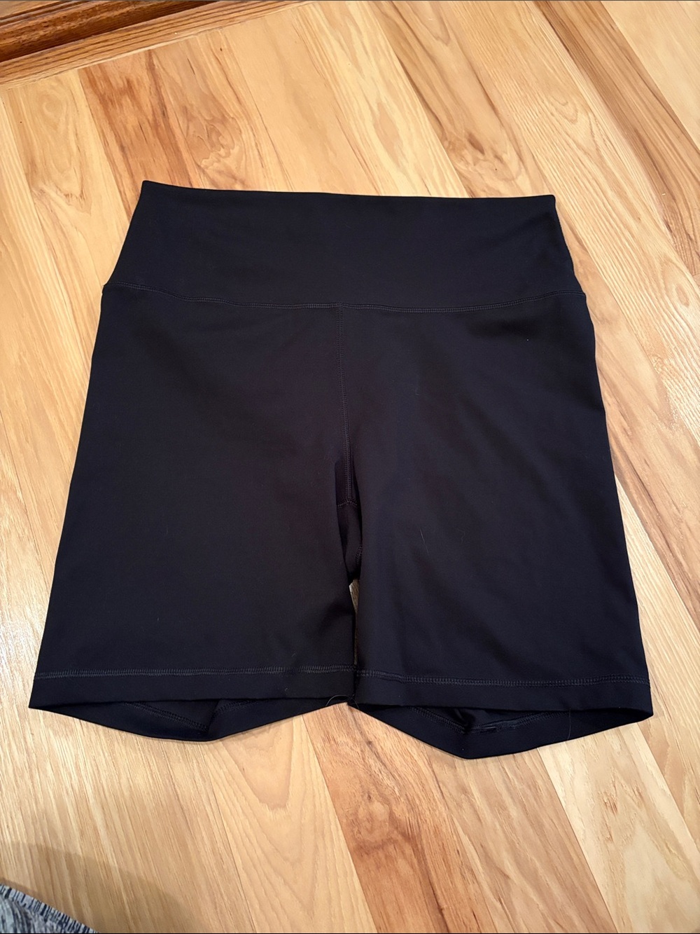 Yogalicious Black High-Waist Active Bike Shorts